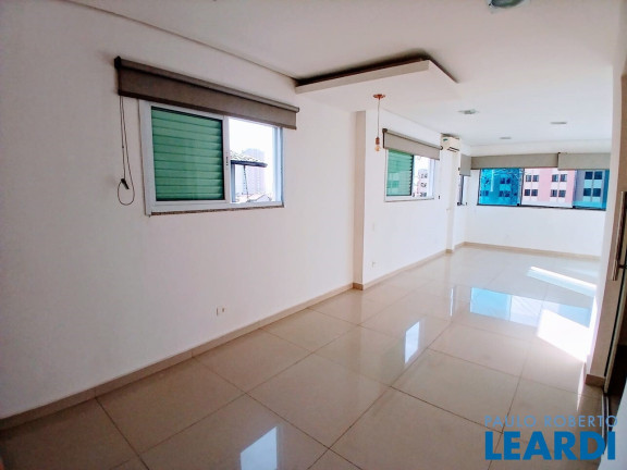 Imagem Sobrado com 3 Quartos à Venda, 250 m² em Vila Scarpelli - Santo André Imagem Sobrado com 3 Quartos à Venda, 250 m² em Vila Scarpelli - Santo André