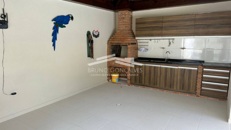 Imagem Casa com 4 Quartos à Venda, 525 m² em Outeiro Da Glória - Porto Seguro Imagem Casa com 4 Quartos à Venda, 525 m² em Outeiro Da Glória - Porto Seguro