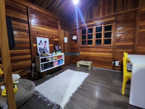 Imagem Casa com 6 Quartos à Venda, 210 m² em Estância Embuarama - Embu Das Artes