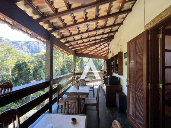 Imagem Casa com 3 Quartos à Venda, 400 m² em Parque Do Imbui - Teresópolis Imagem Casa com 3 Quartos à Venda, 400 m² em Parque Do Imbui - Teresópolis