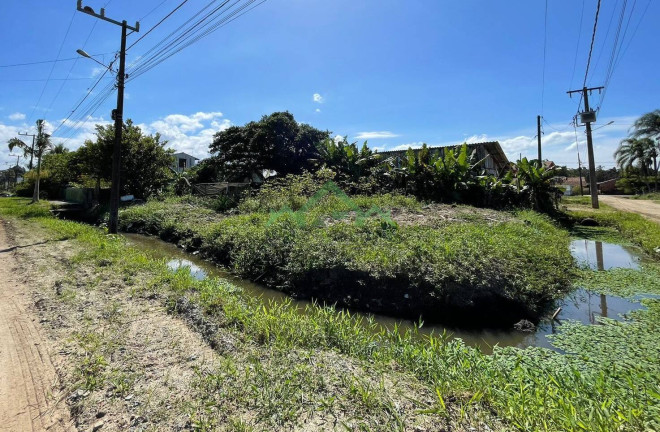 Terreno à Venda, 429 m² em Costeira - Balneário Barra Do Sul