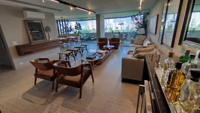 Imagem Imóvel com 4 Quartos para Alugar, 271 m² em Jardim Europa - São Paulo Imagem Imóvel com 4 Quartos para Alugar, 271 m² em Jardim Europa - São Paulo