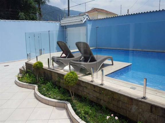 Imagem Sobrado com 4 Quartos à Venda, 185 m² em Solemar - Praia Grande