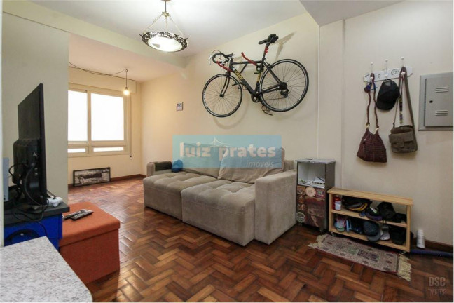 Imagem Apartamento com 1 Quarto à Venda, 75 m² em Farroupilha - Porto Alegre