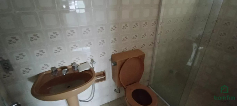 Imagem Cobertura com 3 Quartos para Alugar, 110 m² em Mont Serrat - Porto Alegre Imagem Cobertura com 3 Quartos para Alugar, 110 m² em Mont Serrat - Porto Alegre