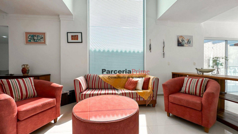 Imagem Casa com 6 Quartos à Venda, 335 m² em Riviera Módulo 21 - Bertioga Imagem Casa com 6 Quartos à Venda, 335 m² em Riviera Módulo 21 - Bertioga