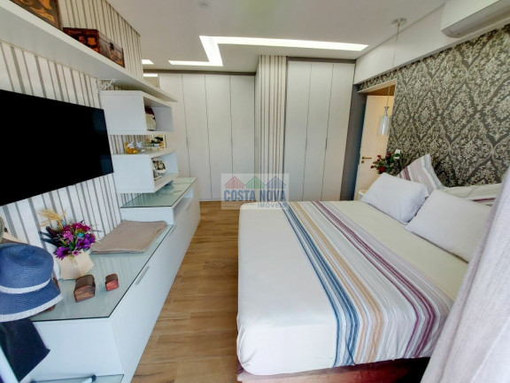 Imagem Apartamento com 4 Quartos à Venda, 212 m²