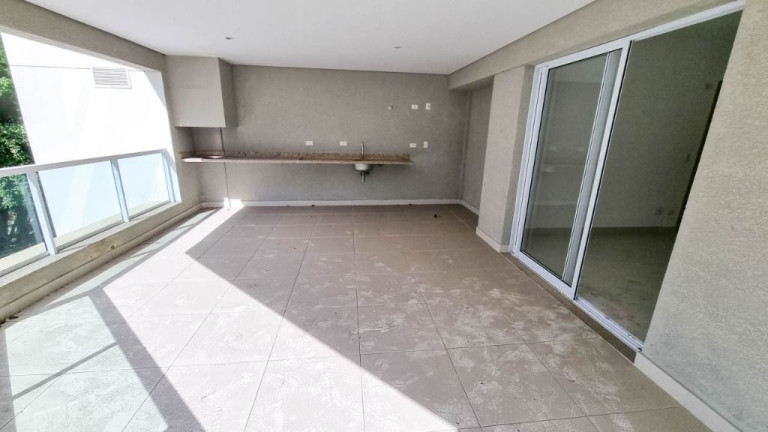 Imagem Apartamento com 3 Quartos à Venda, 135 m² em Pitangueiras - Guarujá Imagem Apartamento com 3 Quartos à Venda, 135 m² em Pitangueiras - Guarujá