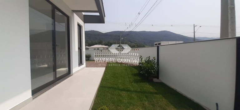Imagem Casa com 3 Quartos à Venda, 138 m² em Forquilhas - São José