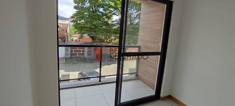 Imagem Apartamento com 2 Quartos para Alugar, 57 m² em Alto - Teresópolis