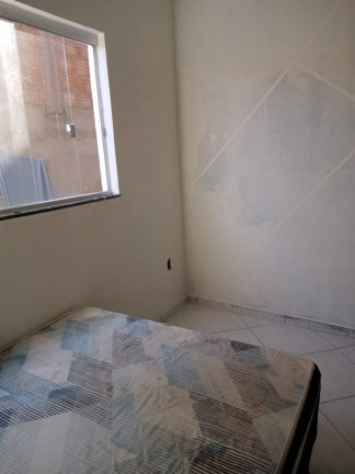 Imagem Casa com 2 Quartos à Venda, 200 m² em Colonial - Contagem