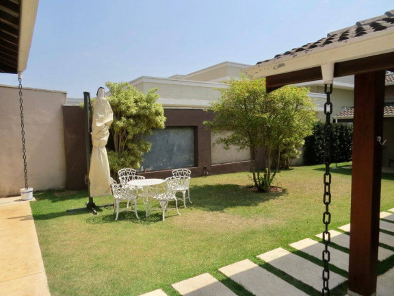 Imagem Casa com 3 Quartos à Venda, 800 m² em Usina - Atibaia