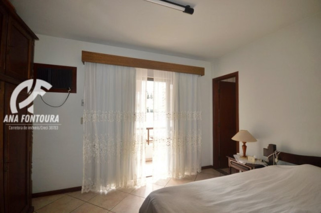 Imagem Apartamento com 3 Quartos à Venda, 115 m² em Centro - Balneário Camboriú Imagem Apartamento com 3 Quartos à Venda, 115 m² em Centro - Balneário Camboriú