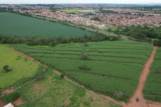 Imagem Chácara à Venda, 2 m² em Zona Rural - Batatais Imagem Chácara à Venda, 2 m² em Zona Rural - Batatais