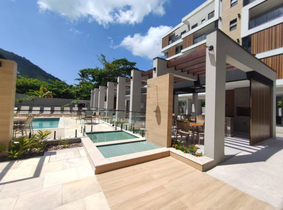 Imagem Cobertura com 3 Quartos à Venda, 240 m² em Enseada - Ubatuba
