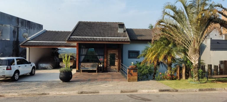Imagem Casa com 4 Quartos à Venda ou Locação, 445 m² em Jardim Imperial Hills Iii - Arujá Imagem Casa com 4 Quartos à Venda ou Locação, 445 m² em Jardim Imperial Hills Iii - Arujá