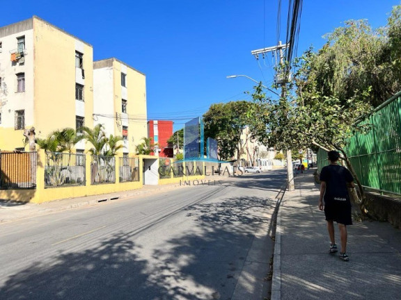 Imagem Imóvel com 2 Quartos à Venda, 45 m² em Industrial - Contagem