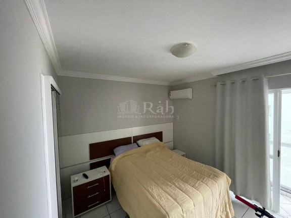 Imagem Apartamento com 3 Quartos à Venda, 110 m² em Centro - Balneário Camboriú Imagem Apartamento com 3 Quartos à Venda, 110 m² em Centro - Balneário Camboriú