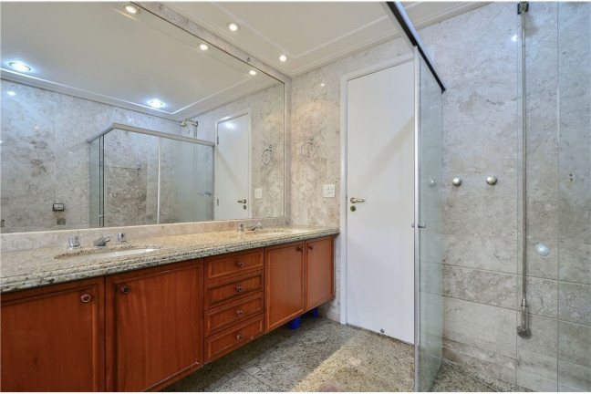 Imagem Apartamento com 4 Quartos à Venda, 210 m² em Vila Morumbi - São Paulo Imagem Apartamento com 4 Quartos à Venda, 210 m² em Vila Morumbi - São Paulo