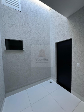 Imagem Casa com 3 Quartos à Venda, 189 m² em Jardim Califórnia - Cuiabá