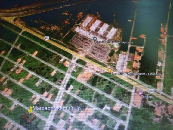 Terreno à Venda, 750 m² em Urbana