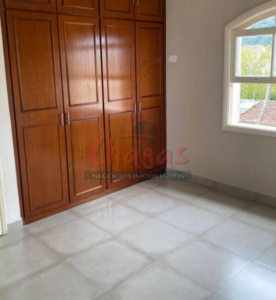 Imagem Sobrado com 4 Quartos à Venda, 263 m² em Estrela Dalva - Caraguatatuba Imagem Sobrado com 4 Quartos à Venda, 263 m² em Estrela Dalva - Caraguatatuba