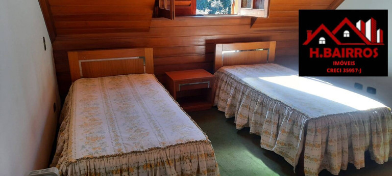 Imagem Casa com 5 Quartos à Venda, 2.500 m² em Vila Capivari - Campos Do Jordão