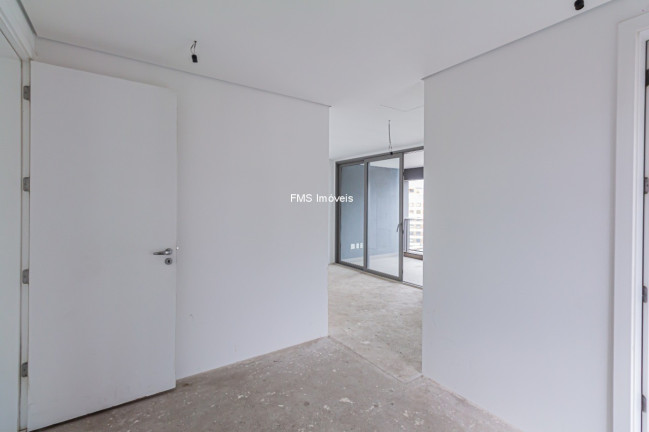 Imagem Imóvel com 3 Quartos à Venda, 388 m² em Vila Nova Conceição - São Paulo