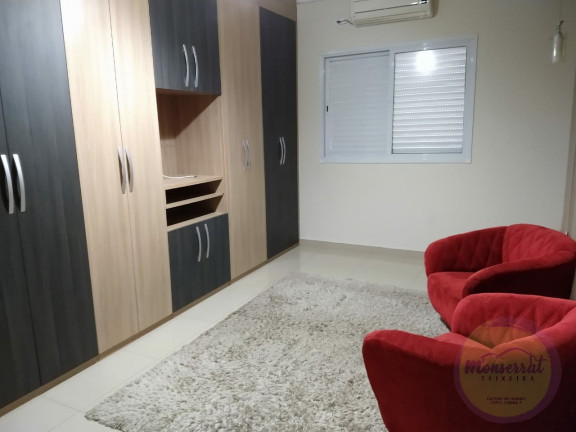 Imagem Imóvel com 3 Quartos à Venda, 138 m² em Caiçara - Praia Grande Imagem Imóvel com 3 Quartos à Venda, 138 m² em Caiçara - Praia Grande