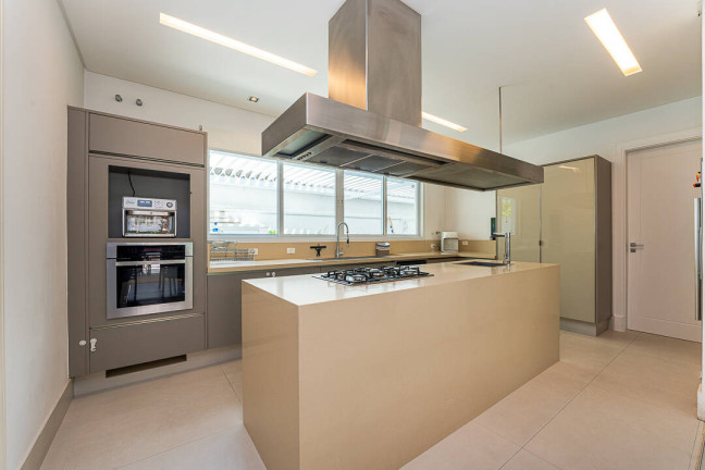 Imagem Casa com 4 Quartos à Venda, 740 m² em Alphaville Residencial Um - Barueri Imagem Casa com 4 Quartos à Venda, 740 m² em Alphaville Residencial Um - Barueri