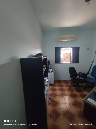 Imagem Casa com 7 Quartos à Venda, 300 m² em Japiim - Manaus Imagem Casa com 7 Quartos à Venda, 300 m² em Japiim - Manaus
