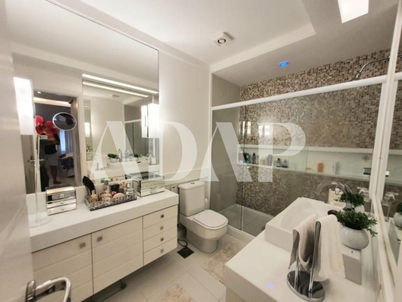 Imagem Imóvel com 3 Quartos à Venda, 189 m² em Barra Da Tijuca - Rio De Janeiro Imagem Imóvel com 3 Quartos à Venda, 189 m² em Barra Da Tijuca - Rio De Janeiro