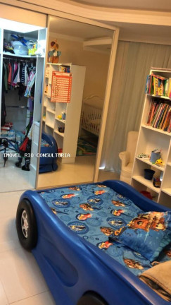 Imagem Casa com 5 Quartos à Venda, 700 m² em Rio De Janeiro Imagem Casa com 5 Quartos à Venda, 700 m² em Rio De Janeiro