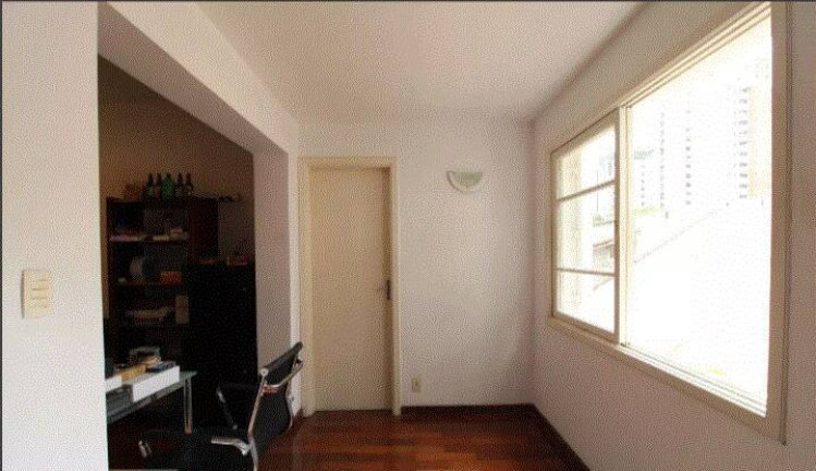 Imagem Casa com 3 Quartos à Venda, 220 m² em Campo Belo - São Paulo
