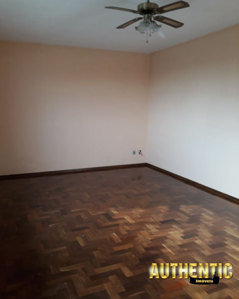 Imagem Casa com 3 Quartos à Venda, em Parque Residencial Presidente Médici - Itu Imagem Casa com 3 Quartos à Venda, em Parque Residencial Presidente Médici - Itu