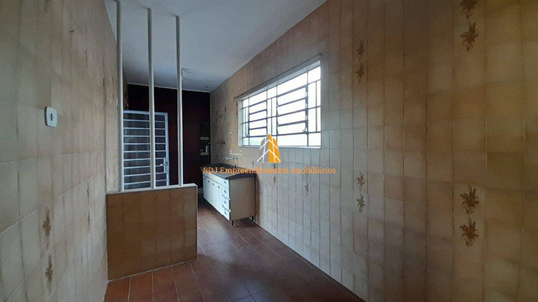 Imagem Casa com 5 Quartos à Venda, 140 m² em Instituto De Previdência - São Paulo Imagem Casa com 5 Quartos à Venda, 140 m² em Instituto De Previdência - São Paulo