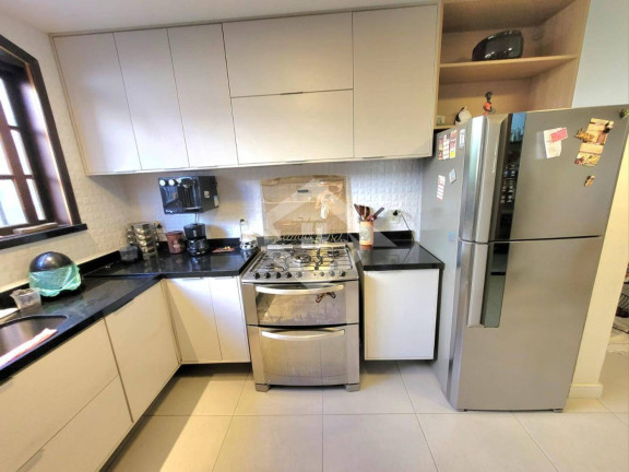 Imagem Casa com 4 Quartos à Venda, 216 m² em Maria Paula - Niterói Imagem Casa com 4 Quartos à Venda, 216 m² em Maria Paula - Niterói