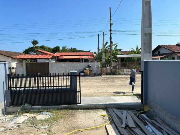 Imagem Casa com 2 Quartos à Venda, 51 m² em Centro - Balneário Barra Do Sul Imagem Casa com 2 Quartos à Venda, 51 m² em Centro - Balneário Barra Do Sul