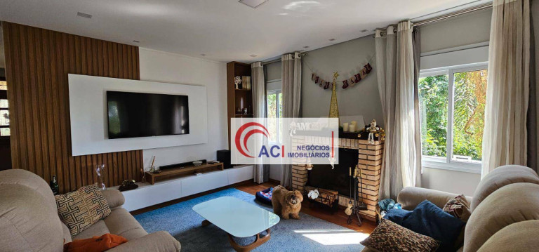 Imagem Casa com 3 Quartos à Venda, 380 m² em Vila Verde - Itapevi Imagem Casa com 3 Quartos à Venda, 380 m² em Vila Verde - Itapevi