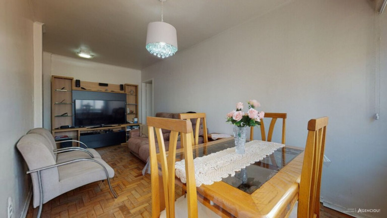 Imagem Imóvel com 2 Quartos à Venda, 69 m² em Floresta - Porto Alegre Imagem Imóvel com 2 Quartos à Venda, 69 m² em Floresta - Porto Alegre