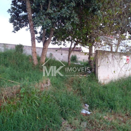 Imagem Terreno à Venda, 601 m² em Vila Ipanema - Piraquara Imagem Terreno à Venda, 601 m² em Vila Ipanema - Piraquara