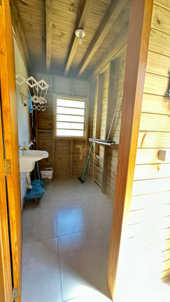 Imagem Imóvel com 2 Quartos à Venda, em Araçatuba - Imbituba Imagem Imóvel com 2 Quartos à Venda, em Araçatuba - Imbituba