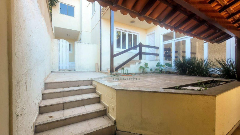 Imagem Casa com 7 Quartos à Venda, 437 m² em Camboinhas - Niterói Imagem Casa com 7 Quartos à Venda, 437 m² em Camboinhas - Niterói