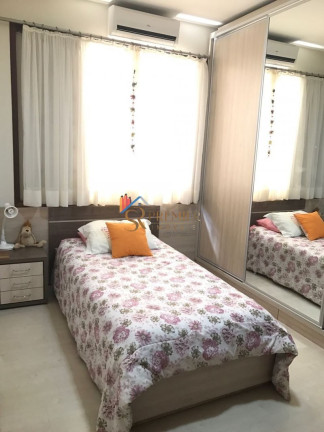 Imagem Casa com 4 Quartos à Venda, 265 m² em Parque São Jorge - Florianópolis Imagem Casa com 4 Quartos à Venda, 265 m² em Parque São Jorge - Florianópolis