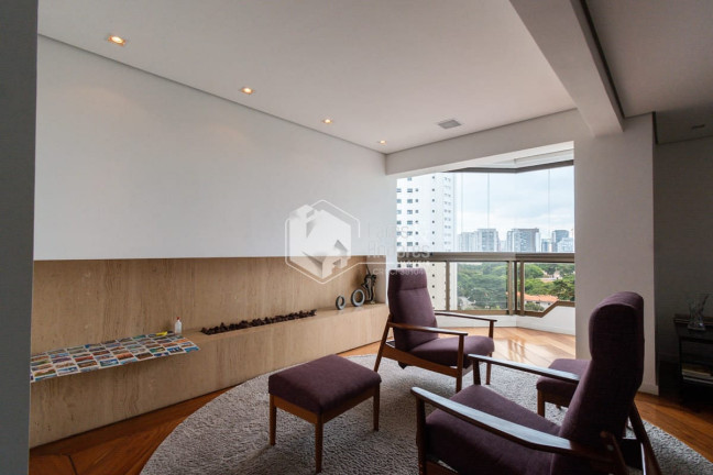 Imagem Imóvel com 3 Quartos à Venda, 389 m² em Moema - São Paulo Imagem Imóvel com 3 Quartos à Venda, 389 m² em Moema - São Paulo
