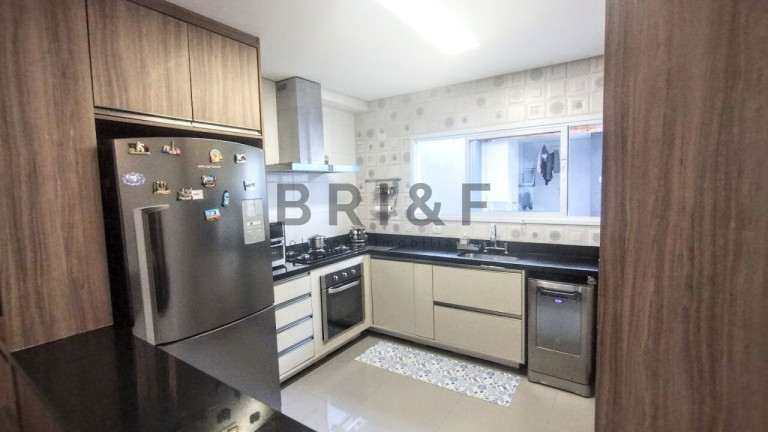 Imagem Casa com 4 Quartos à Venda, 145 m² em Jardim Prudência - São Paulo