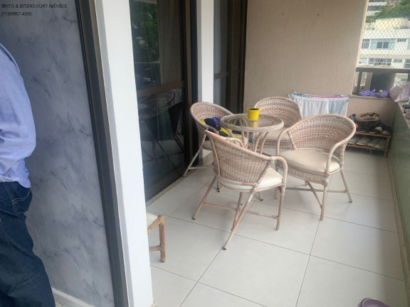 Imagem Imóvel com 2 Quartos à Venda, 90 m² em Graça - Salvador Imagem Imóvel com 2 Quartos à Venda, 90 m² em Graça - Salvador