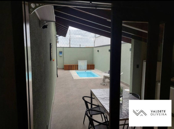 Imagem Casa com 2 Quartos à Venda,  em Piracangaguá - Taubaté