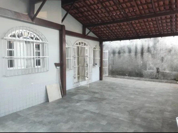 Imagem Casa com 3 Quartos à Venda, 250 m² em Alecrim - Vila Velha
