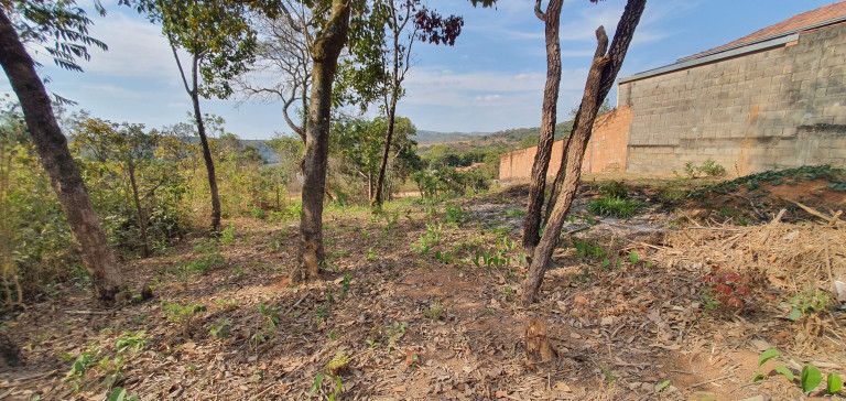 Imagem Terreno à Venda, 450 m² em Fernão Dias - Esmeraldas Imagem Terreno à Venda, 450 m² em Fernão Dias - Esmeraldas